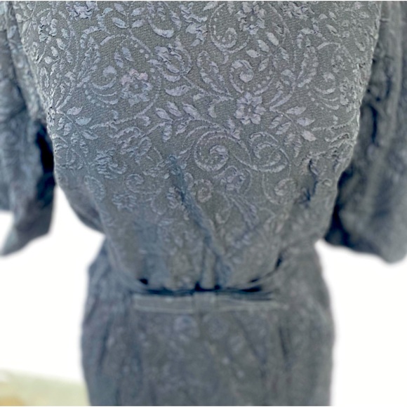 A Mendel Creation 1950’s Vintage Black dress comes with Bow belt - Picture 7 of 10